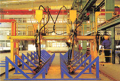 箱型柱門(mén)式埋弧焊生產(chǎn)線